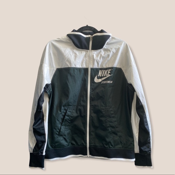 Vintage Nike sportsware green windbreaker - Picture 1 of 2